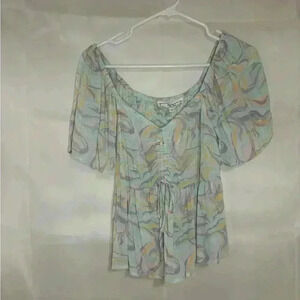 New with tags, womens size large boho shirt, #F258